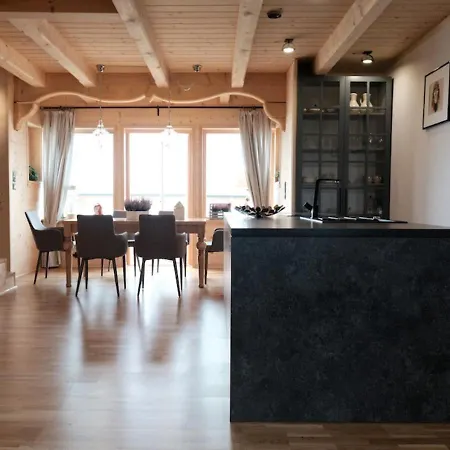 Gorski Azyl Jaworowy Vakantiehuis *